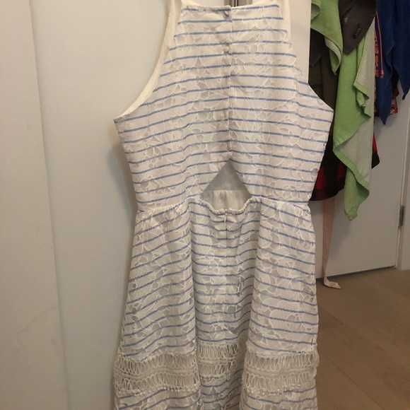 Summertime dress! - Picture 2 of 3